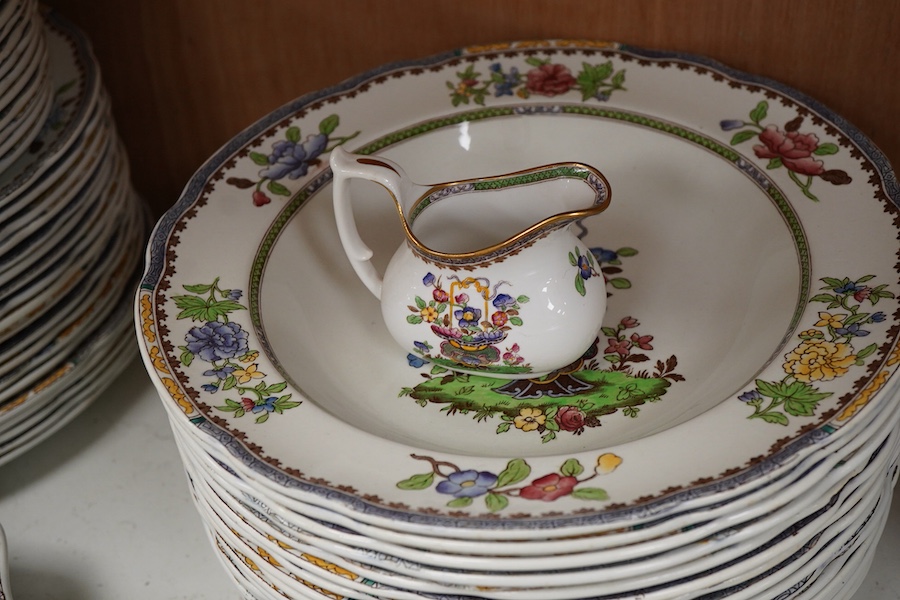 A collection of Copeland Spode Old Bow dinner wares